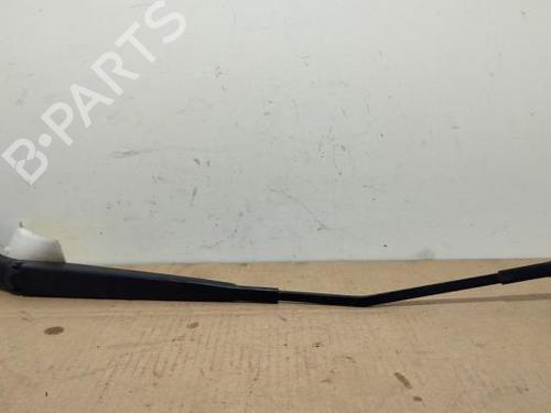 Used Front windshield wiper arm Front windshield wiper arm 38914718 38914718