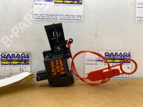 Used Fuel door actuator Fuel door actuator MERCEDES-BENZ E-CLASS (W212) E 350 BlueTEC 4-matic (212.094) (258 hp) 38848508 38848508