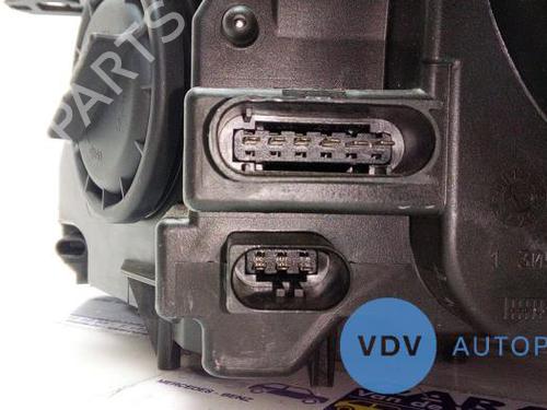 Right headlight MERCEDES-BENZ B-CLASS Sports Tourer (W245) B 180 CDI (245.207) | BP25943230C29 