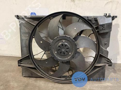 Used Radiator fan MERCEDES-BENZ S-CLASS (W220) S 320 (220.065, 220.165) (224 hp) 25965590