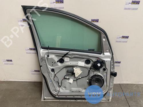 Left front door MERCEDES-BENZ A-CLASS (W169) A 160 (169.031, 169.331) | BP25952681C2 
