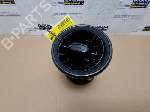air-vent-mercedes-benz-sprinter-35-t-van-b907-b910-2018-38845839 main image
