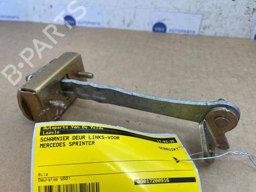 Used Hinge/Door check strap Hinge/Door check strap 39152271 39152271