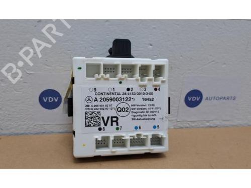 Used Electronic module Electronic module MERCEDES-BENZ C-CLASS (W205) C 200 BlueTEC / d (205.037) (136 hp) 38840880 38840880