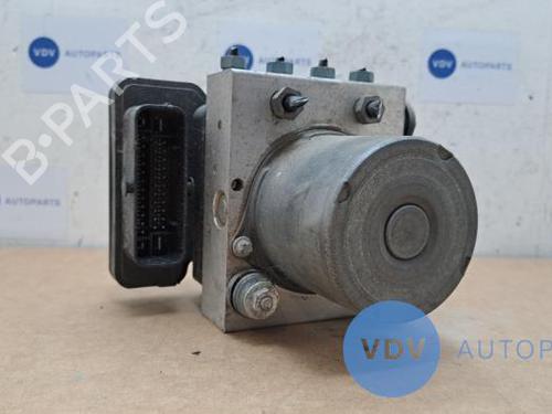Used ABS pump MERCEDES-BENZ VITO Van (W447) 111 CDI (447.601, 447.603, 447.605) (114 hp) 25965684