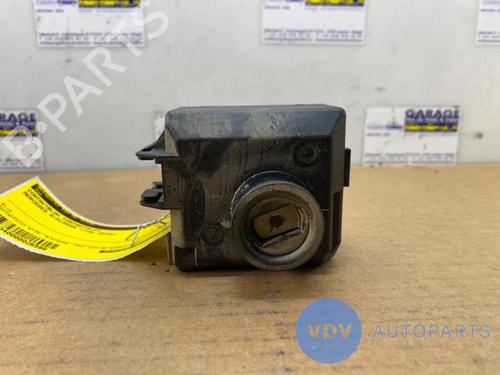 Used Ignition barrel MERCEDES-BENZ A-CLASS (W176) A 180 CDI / d (176.012) (109 hp) 25947215