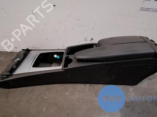 Used Middle console MERCEDES-BENZ C-CLASS (W204) C 200 CDI (204.001) (136 hp) 25957334