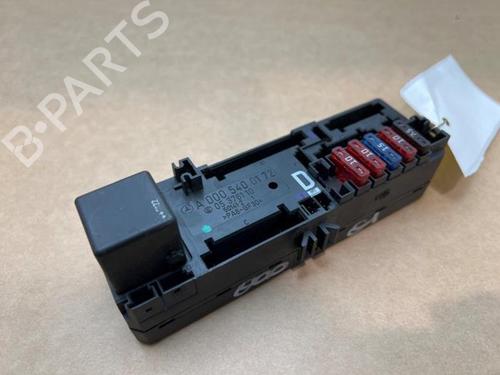 Used Fuse box Fuse box 38831672 38831672