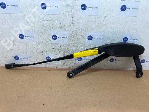 Used Front windshield wiper arm Front windshield wiper arm MERCEDES-BENZ C-CLASS T-Model (S205) C 200 d (205.211) (150 hp) 38833921 38833921