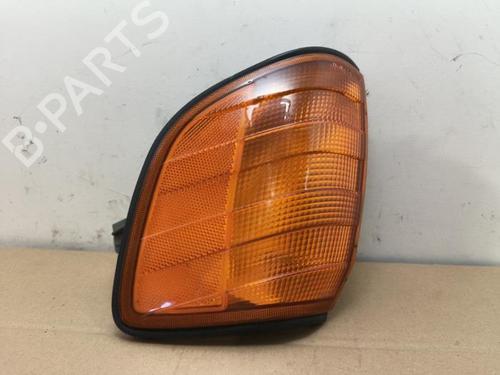 Blinker vorne links für Blinker vorne links 38825581 38825581