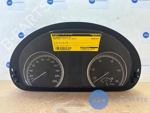 Used Display monitor MERCEDES-BENZ VITO / MIXTO Van (W639) 113 CDI (639.601, 639.603, 639.605) (136 hp) 25962723