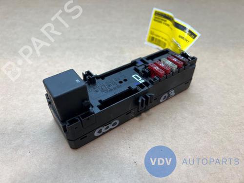 Used Fuse box MERCEDES-BENZ E-CLASS (W210) E 270 CDI (210.016) (170 hp) 25972972