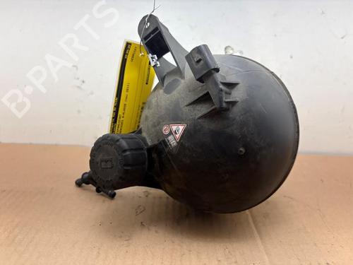 expansion-tank-mercedes-benz-a-class-w169-2004-2005-2006-2007-2008-2009-2010-2011-2012-38825268 main image