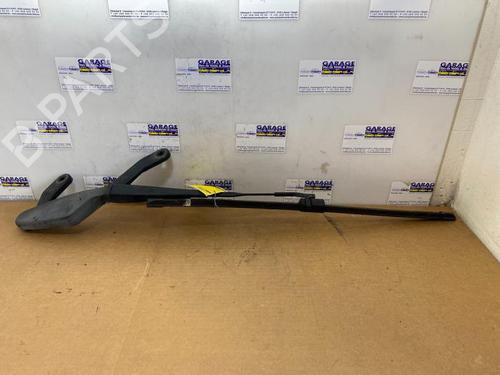 front-windshield-wiper-arm-mercedes-benz-c-class-w204-2007-2008-2009-2010-2011-2012-2013-2014-2015-38848839 main image