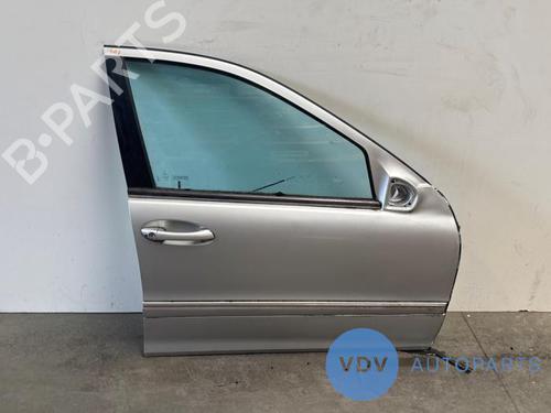 Used Right rear door MERCEDES-BENZ C-CLASS (W203) C 220 CDI (203.008) (150 hp) 27461038