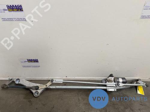Used Front wipers mechanism MERCEDES-BENZ A-CLASS (W169) A 180 CDI (169.007, 169.307) (109 hp) 25952041