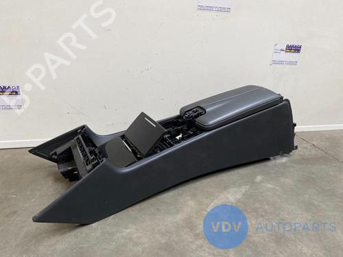 Used Middle console MERCEDES-BENZ CLS (C218) CLS 350 CDI / d (218.323) (265 hp) 25946129