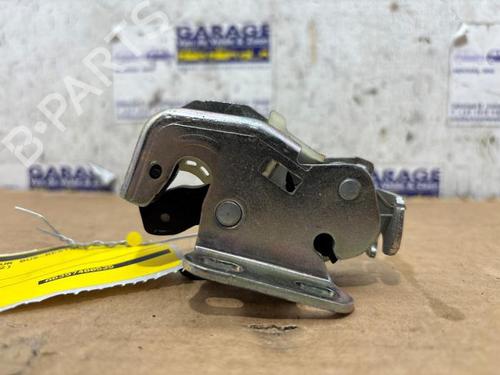 Used Tailgate lock Tailgate lock MERCEDES-BENZ VITO / MIXTO Van (W639) 111 CDI (639.601, 639.603) (116 hp) 38842262 38842262