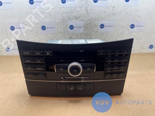 Used Radio MERCEDES-BENZ E-CLASS Coupe (C207) E 350 CDI (207.322) (231 hp) 25969818