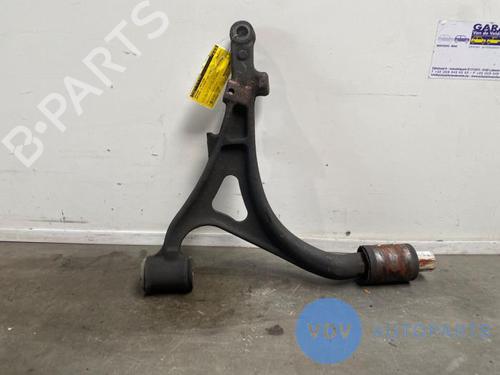 Used Left front suspension arm MERCEDES-BENZ M-CLASS (W163) ML 270 CDI (163.113) (163 hp) 25953319