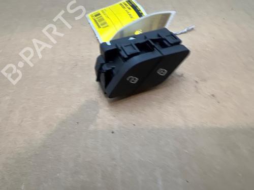 switch-mercedes-benz-a-class-saloon-v177-2018-38820083 main image