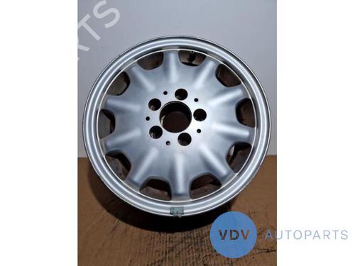 Used Rim MERCEDES-BENZ E-CLASS (W210) E 220 CDI (210.006) (143 hp) 29704187