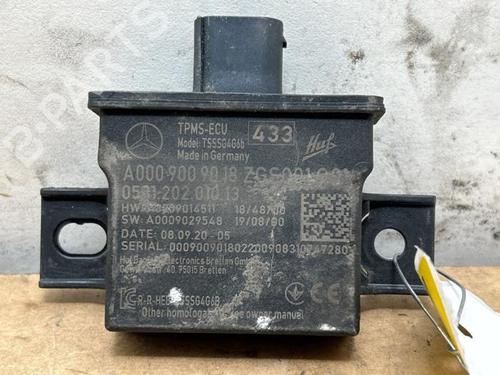 electronic-module-mercedes-benz-cla-c118-2019-38821651 main image