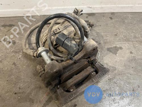 Right rear brake caliper MERCEDES-BENZ GLA-CLASS (X156) GLA 200 (156.943) | BP25950368M106 