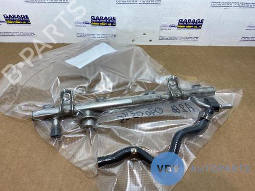 Used Injection rail MERCEDES-BENZ A-CLASS (W169) A 170 (169.032, 169.332) (116 hp) 25945645