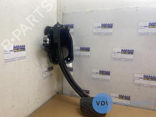 Used Break pedal MERCEDES-BENZ M-CLASS (W166) ML 400 4-matic (166.056) (333 hp) 25950758