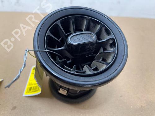 air-vent-mercedes-benz-sprinter-35-t-van-b907-b910-2018-38824132 main image