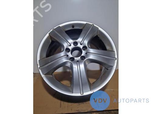 Used Rim MERCEDES-BENZ M-CLASS (W164) ML 500 4-matic (164.172) (388 hp) 25971511
