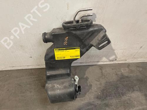 Sprinklertank Sprinklertank MERCEDES-BENZ E-CLASS T-Model (S213) E 220 d 4-matic (213.205) (194 hp) 38829737 38829737