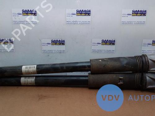 Used Left rear shock absorber MERCEDES-BENZ GLA (H247) GLA 200 (247.787) (163 hp) 25943849