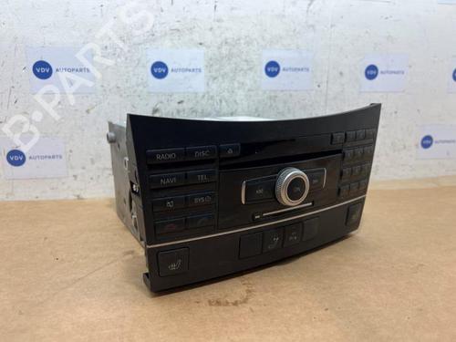 radio-mercedes-benz-e-class-w212-2009-2010-2011-2012-2013-2014-2015-2016-38834755 main image