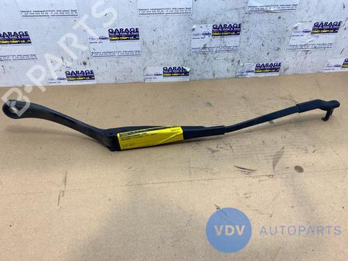 Used Front windshield wiper arm MERCEDES-BENZ C-CLASS (W204) C 200 CDI (204.001) (136 hp) 25955928