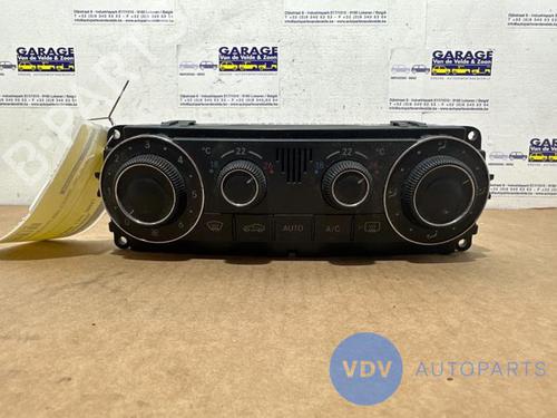 Used Climate control MERCEDES-BENZ C-CLASS (W203) C 200 CDI (203.007) (122 hp) 25948636