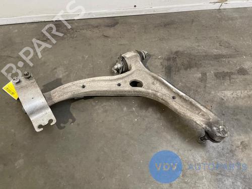 Querlenker links vorne für MERCEDES-BENZ B-CLASS Sports Tourer (W246, W242) B 180 CDI (246.200) (109 hp) 25961737