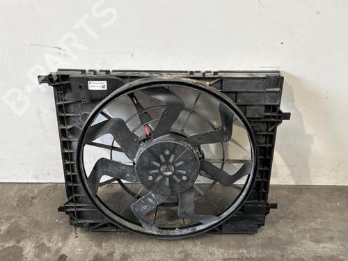 Used Radiator fan MERCEDES-BENZ GLE (V167) GLE 400 d 4-matic (167.123) (330 hp) 30917303