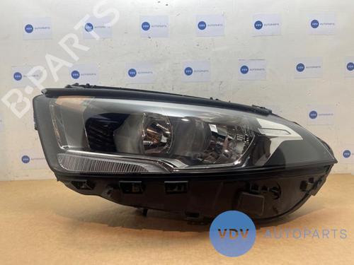 Used Left headlight MERCEDES-BENZ A-CLASS (W177) A 160 d (177.002) (95 hp) 25967774