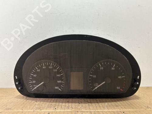 Used Instrument cluster Instrument cluster MERCEDES-BENZ SPRINTER 5-t Platform/Chassis (B906) 518 CDI (906.153, 906.155, 906.253, 906.255) (184 hp) 39698029 39698029