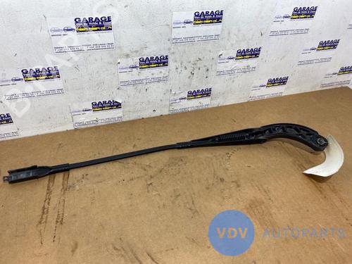 Used Front windshield wiper arm MERCEDES-BENZ A-CLASS (W169) A 170 (169.032, 169.332) (116 hp) 25954043