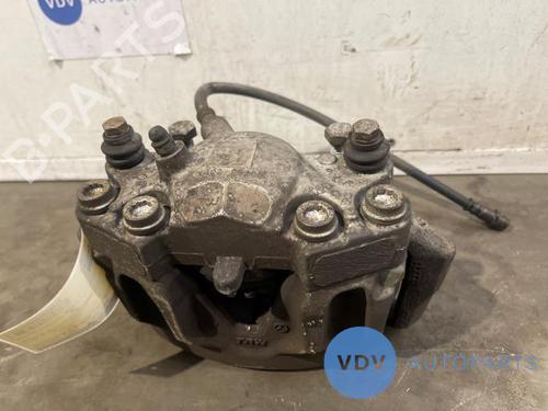 Used Left front brake caliper MERCEDES-BENZ CLS (C218) CLS 250 CDI / BlueTEC / d (218.303, 218.304) (204 hp) 25973927
