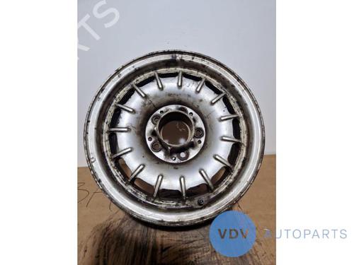 Used Rim MERCEDES-BENZ SL (R107) 280 SL (107.042) (177 hp) 25972701