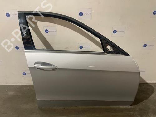 right-front-door-mercedes-benz-e-class-w212-2009-2010-2011-2012-2013-2014-2015-2016-38835492 main image