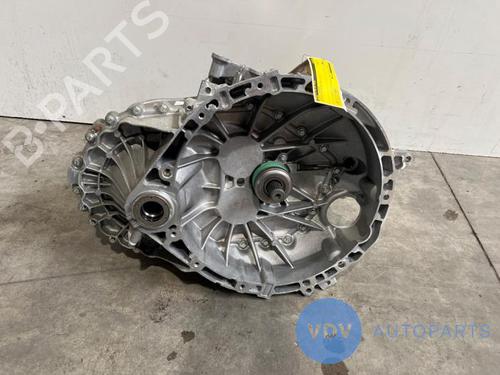 Used Gearbox MERCEDES-BENZ SPRINTER 3,5-t Van (B907, B910) 314 CDI (910.631, 910.633) (143 hp) 25975656
