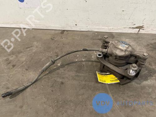 Used Left front brake caliper MERCEDES-BENZ B-CLASS Sports Tourer (W246, W242) B 180 CDI (246.200) (109 hp) 25966716