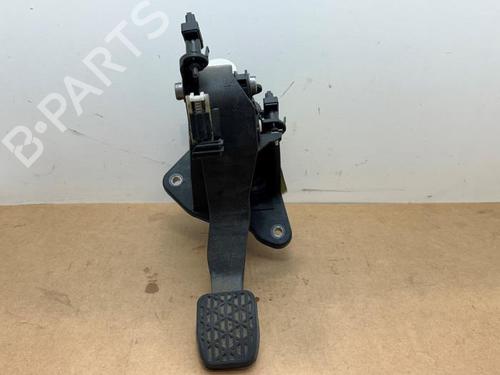 break-pedal-mercedes-benz-a-class-w176-2012-2013-2014-2015-2016-2017-2018-38822826 main image