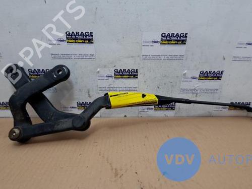 Used Front windshield wiper arm MERCEDES-BENZ E-CLASS (W211) E 320 CDI (211.022) (224 hp) 25954424