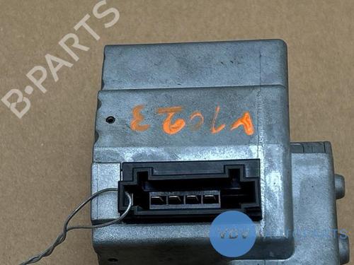 Control unit MERCEDES-BENZ E-CLASS (W210) E 200 (210.035) | BP30161896M11